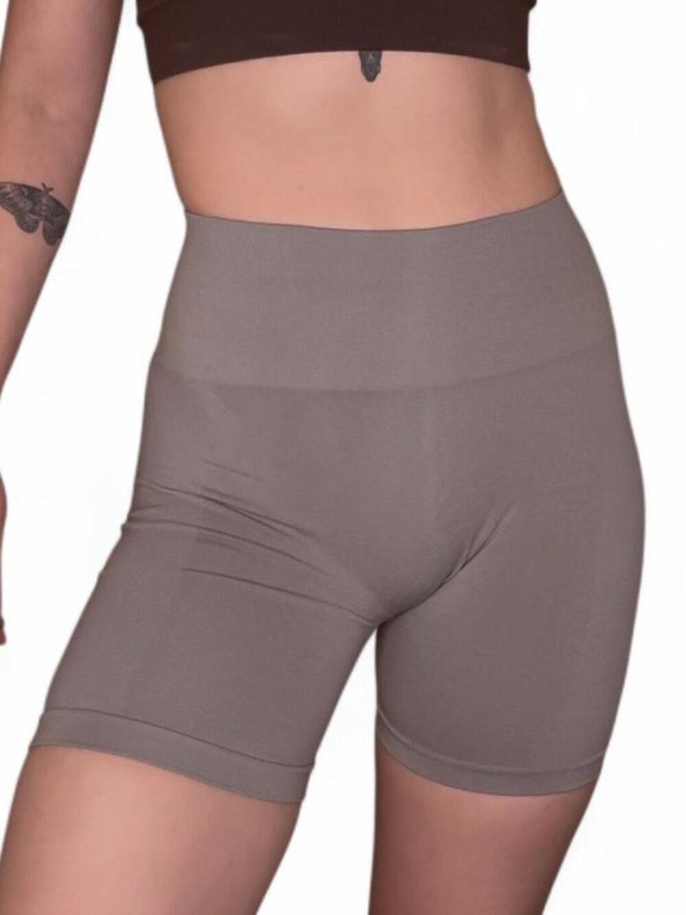 Alphalete Gray Amplify 4.5 Shorts Size S